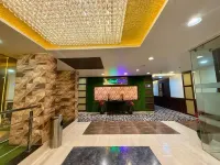 The Grand Empire A Boutique Hotel