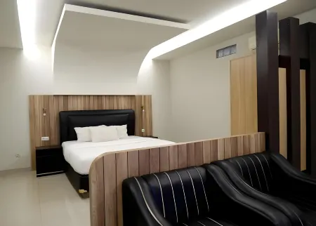 Grand Krakatau Hotel Cilegon Отели в г. Purwakarta