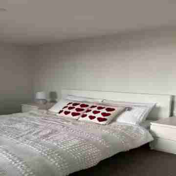 Two-bedroom apartment in Canberra City Rooms