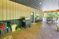 Relax, Reconnect & Explore: Modern Idaho House! Hotels in Bonners Ferry