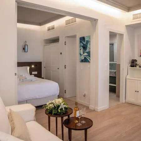 Liberty Suites Spetses Отели в г. Спеце