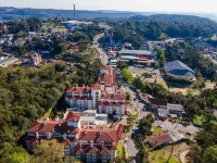 Apto No Centro de Gramado Com Piscina Térmica