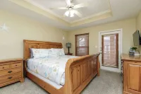 Resort Pool! 3 Bedroom Atv Optional Sleeps 10 Hotels near Whitecap Beach