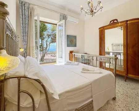 Solemar Sicilia - Palazzo Tiglio Hotels in Porticello
