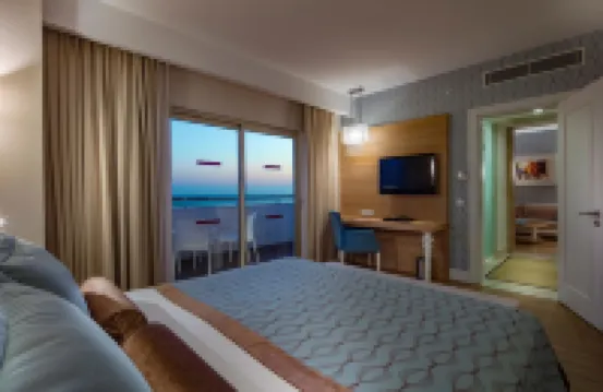 Trendy Verbena Beach