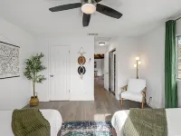 25 Mins to Yosemite - Hot Tub - BBQ - Walk to Town