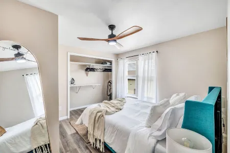 Across the Street from Von Stiehl Winery and Minutes to Beach - Stylish Haven