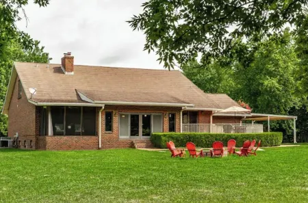 Edith's Farm-Peaceful countryside home on 5 acres