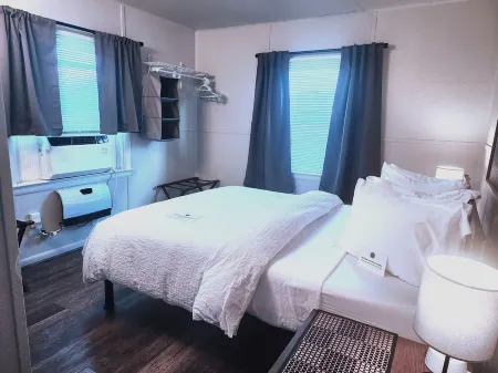 Central Suite Отели рядом с достопримечательностью «Boettcher Mansion»