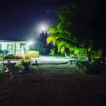 Eva's BoneFishLodge Is located on the beautiful Staniard Creek Andros Island のホテル