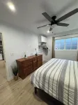 Cozy Guesthouse w/Full Kitchen in Oxnard