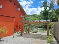 Charming townhouse surrounded by lush nature 350 meters from the beach.