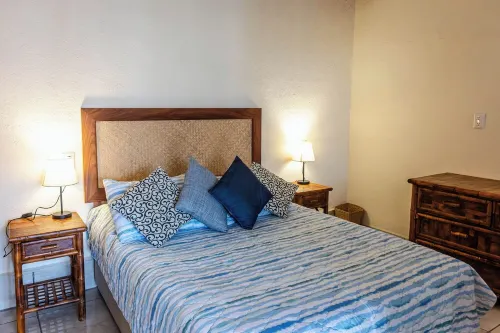 Casa Linda - 2-bedroom seaside apartment in Zihuatanejo -  Pueblo Magico