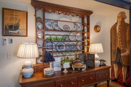 Cozy Fireplaces and Modern Amenities - Charming Nautical Retreat