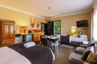 Pumleni Guesthouse Hotels in Schoemansville