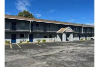 Motel 6 Hurricane, WV