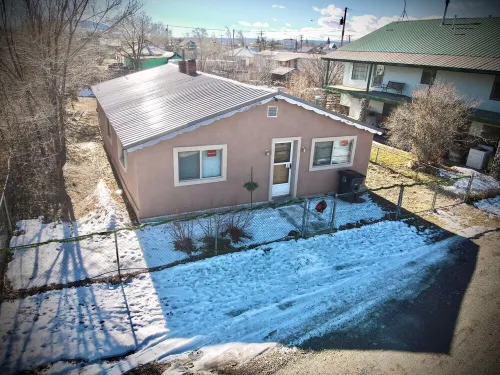 Vintage-Modern Adobe Escape 2 Bedroom 1 Bath