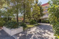Pinewood Hotel Rome Hotel in zona Istituto Suore Piccole Operaie dei Sacri Cuori