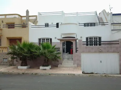 Villa Second Rang Front de mer Hotels near Auto Hall Peugeot Safi