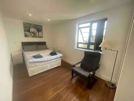 Ultra Luxury Beach Penthouse Отели рядом с достопримечательностью «Clacton-on-Sea Beach»