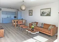 | Travl.is Expats | NL # Almere Hotel a Almere