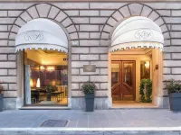 River Palace Hotel Hotel in zona Chiesa di Sant'Andrea del Vignola