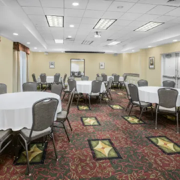 Hilton Garden Inn McAllen Airport