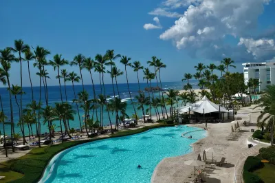 Spacious 3-bedroom apartment with AC, fitness room in awesome Playa Juan Dolio  호텔