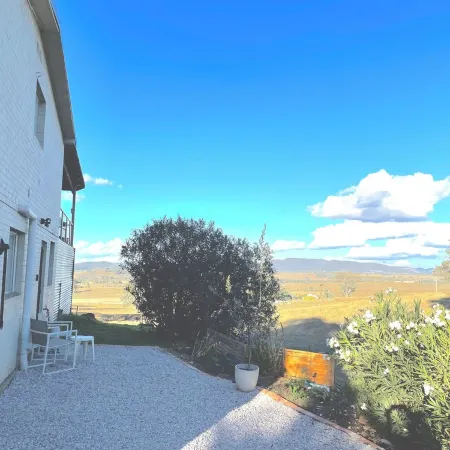 Cosy Farm Stay just minutes from the heart of Mudgee