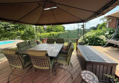 Spacious Farmhouse Retreat - pet friendly, pool, deck, Orchard views, and more.