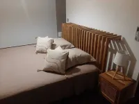 Villa  Bon Air Surrounded by Nature and Close to the Sea.