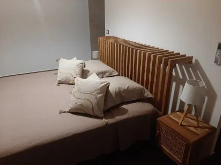 Villa  Bon Air Surrounded by Nature and Close to the Sea.