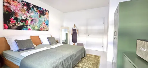 Apartment in villa, sky view, elevator, luxury floor 바드 홀 호텔