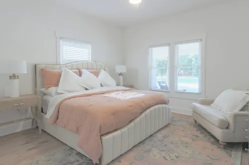 Charming Restored Craftsman-Walk to Dining-Shops- in Rose District