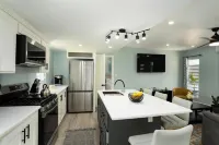 Tropical Bliss at Xoop Homes Zinnias– Your Caribbean Getaway in Antigua!