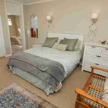 Executive Plettenberg Bay holiday home Rooms