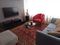 Ideal apartment for families near the U.S. Embassy, steps from CC. El Polo Lurigancho-Chosica 호텔