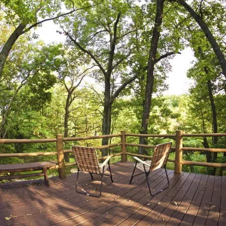 Hugel Hutte - Cozy cabin nestled in woods - Feels like a TreeHouse