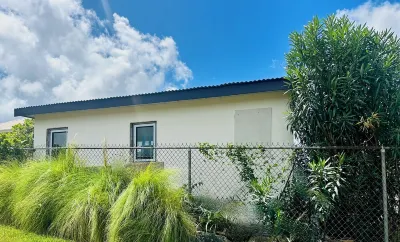 Cozy studio in lovely Saint Thomas with fitness room, AC, WiFi, swimming pool Hotels in 