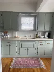 3-bedroom house 2 blocks from MGH on wonderful family-friendly street!