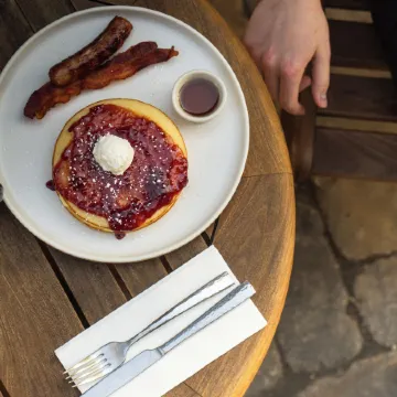 Huff House Inn and Cabins