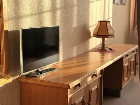 In & Out boarding house comfort room Отели в г. Штольберг