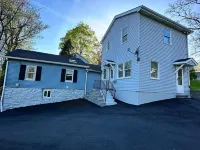 3-bedroom house in marvelous Goshen. Luxury cabin vibes for your getaway. Hotels in Goshen