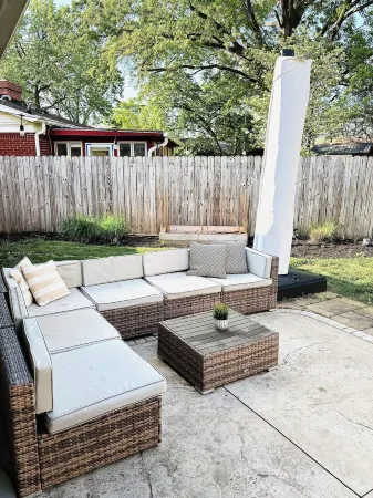 4-bedroom house in marvelous Speedway close to Downtown &IMS