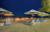 Lucky Elephant Hotel - Beach