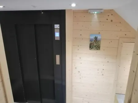 The charming ski-in/ski-out apartment in Méribel Отели в г. Мерибель