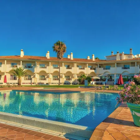 Colina Verde Resort