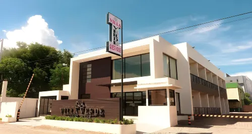 Villa Verde Guest House Hotel di Malapatan