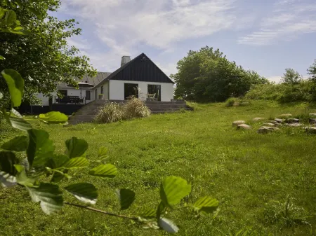 "Agir" - 200m from the sea