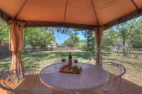 Marilyn House Iconic Charm 3 Mins to Downtown